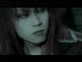 lyrics:kyo
music:kaoru

ano bashou de deatta ne ima dewa mou
nani mo dekinai keredo
kono machi de deatta ne ima dewa mou
dare mo ai senai keredo

kimi wa ima ano oka de futari de mita kono sora wo mitsumeteru
boku wa ima kono sora de futari de ita ano oka wo mitsumete
kareru hana ano koro no you ni

*mou ichido dake de ii kirei ni sakitakute
kono yoru ni kokoro mo risou mo yami ni toke komu
semete konya dake demo

kimi no soba de

ano bashou de kimi to deai subete wa hajimaru
ima dewa nani mo dekinai
kono machi de kimi to deai ima dewa daremo ai senai
kimi to futari de
mata ano oka e

repeat *
tsunaideta yubi ga hodokete fukaku shizumi yuku boku
saigo ni mita kimi wo
ai shiteta kanawanai yume
akuro no oka de matsu kimi to nemuritakute
samenai yume

kako wa nido to modoranai keredo
umare kawari kimi wo sagasu kara
sono toki made boku wo matteite
keredo ima wa ano oka ni wa mou... 


translations
we met in that place, didn't we. now i can no longer do anything but...
we met in this town, didn't we. now i can no longer love anyone but...

now you are on that hill, looking at this sky which we saw togehter.
now i am in this sky, we were there, looking at that hill. 

the withering flower, like that time, even once more would be enough, it wants to bloom beautifully. 
on this night, the heart and ideals melt into the darkness, at least just for tonight, 
by your side.

meeting you in that place, everything began, now i can't do anything. 
meeting you in this town, now i can't love anyone, with you again
on that hill 

the withering flower, like that time, even once more would be enough, it wants to bloom beautifully
on this night, the heart and ideals melt into the darkness, at least just for tonight 
our interlocked fingers loosen, i who am sinking deeply loved the you i last saw
a dream unfulfilled. i wait on that hill. i want to sleep with you, a dream unawakened.

the past may not return but in my rebirth i'll search for you
so until that time wait for me, but for now that hill is still...