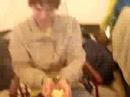 Mariet, Auke, Jort en Ik doen spelletje chippy bunny! whahah