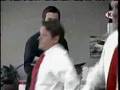 Armbruster sings in KIA commercial