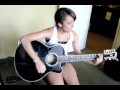 While showcasing at Epic, Oksana performed with the guitar one of her favorite songs.