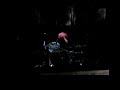 dom indossa la parrucca fucsia / dom wears a pink wig