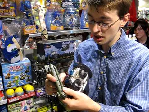 Watch RC Video: 'Gyroscope RC Chinook Review - As Seen On Dragons Den!'