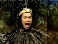 extravaganza perang antar suku