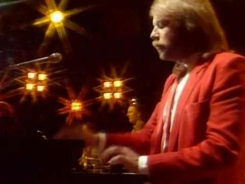Abba - I Let The Music Speak (HQ Stereo) Abba - I Let The Music Speak (HQ Stereo)
