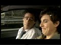 i've never seen anything funnier in my life, this is an outtake due to improvising at the end by guy causing caroline to laugh :)