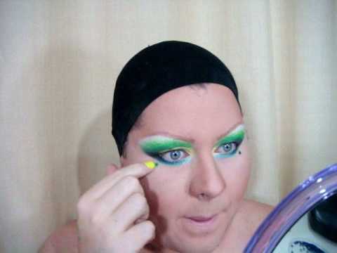 drag queen makeup how to. drag queen makeup video. Drag Queen Make-up Brasil; Drag Queen Make-up Brasil. Alkalidodo. May 5, 04:07 PM