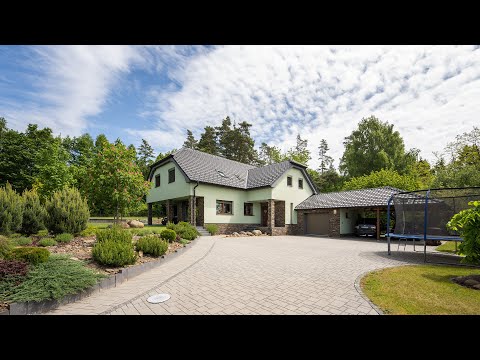 Video Prodej nadstandardního domu s velkým pozemkem v klidné lokalitě a v bezprostřední blízkosti lesa