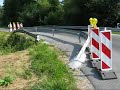 \"Ovire\" na cesti Kamnik - Stahovica - ?rnivec