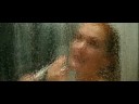 Dnevnoj Dozor, shower scene