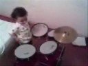 Nicolas (2 Anos) Tocando Bateria Nicolas (2 Anos) Tocando Bateria