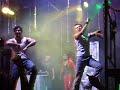 gogo dances !