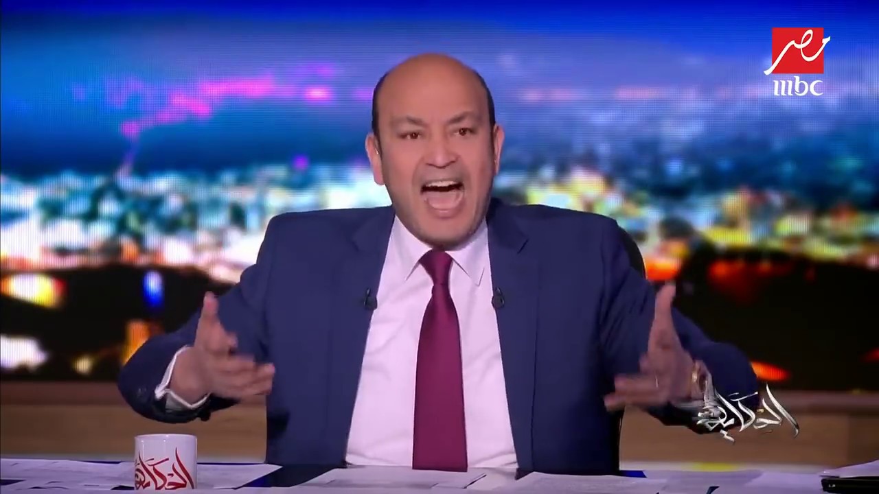 عمرو اديب منفعلا : "أبو تريكة" ليس الفضل في فوزنا بتنظيم كأس أمم أفريقيا #الحكاية 
