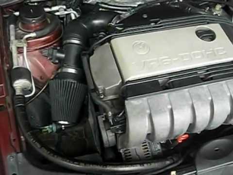 2.9.6 - VR6 2.8 zaraz po uruchomieniu (dlatego podwyższone obroty). Stożek K&N, przepustnica 2.9, kolektor dolotowy 2.9, owinięty kolektor wydechowy 6-2-1,