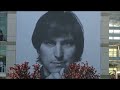 Jonathan Ive on Steve Jobs: "A victory for beauty, for purity. And as he would say, 'For giving a damn.'" http://t.co/FpBVq2mR