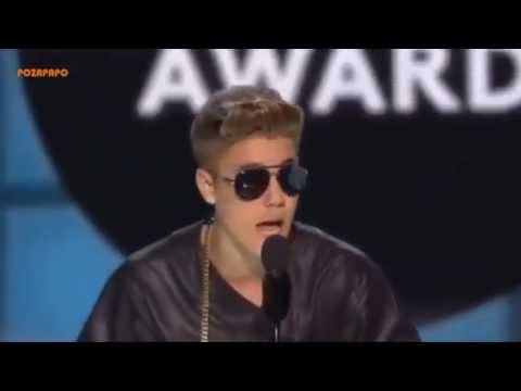 Booed During Acceptance Speech Billboard Music Awards 2013