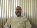 'adam et hawwa' ont v�cu une longue p�riode au paradis, apr�s quoi allah les a faits descendre sur terre.

allah a donn� � 'adam et hawwa' beaucoup d'enfants. ils �taient tous musulmans, il n'y avait aucun m�cr�ant parmi eux.

allah a fait de notre ma�tre 'adam un proph�te-messager pour sa descendance et pour sa femme, pour leur apprendre � adorer allah ta^ala uniquement et � ne rien lui associer.

notre ma�tre 'adam a enseign� � sa descendance la petite ablution et la pri�re. il leur enseignait d'�tre sinc�re dans leurs relations et de ne pas tromper les autres. il leur enseignait l'honn�tet� et de ne pas trahir. et il leur enseignait la sinc�rit� dans l'adoration, qui est d'accomplir les actes d'ob�issance � allah par recherche de la r�compense de allah et pour suivre ses ordres.

notre ma�tre 'adam ^alayhi s-salam parlait toutes les langues et il �tait �loquent. il communiquait avec ses enfants avec des paroles claires et non par gestes. il connaissait les noms de toutes les choses comme le nom du ciel, de la terre, de la mer, de l'air.

allah ta^ala dit :

 (wa ^allama 'adama l-'asma'a koullaha) ce qui signifie : � et il a appris � 'adam tous les noms de toute chose �.

allah a appris � notre ma�tre 'adam ^alayhi s-salam les moyens de subsistance, tels que l'agriculture, la confection de v�tements et la fabrication de la monnaie d'or et d'argent. il lui a appris comment fabriquer les outils agricoles, comme la pelle et la faucille. il lui a appris comment cultiver les c�r�ales, les l�gumes et les fruits et comment r�colter. il lui a appris �galement comment faire le pain � partir du bl�, et il le faisait d'une tr�s bonne mani�re.

notre ma�tre 'adam ^alayhi s-salam a appris comment b�tir. il b�tissait les maisons et les habitations et il leur fabriquait des portes et des toits. notre ma�tre 'adam est le premier � avoir construit al-ka^bah � la mecque. et c'est � son �poque qu'a �t� construite la mosqu�e al-'aqsa en palestine