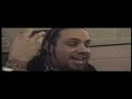 Fieldy drying his shoes