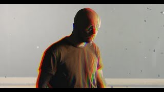 Małpa - Budzę Się tekst piosenki