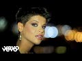 Alessandra Amoroso Estranei A Partire Da Ieri Video and Lyrics