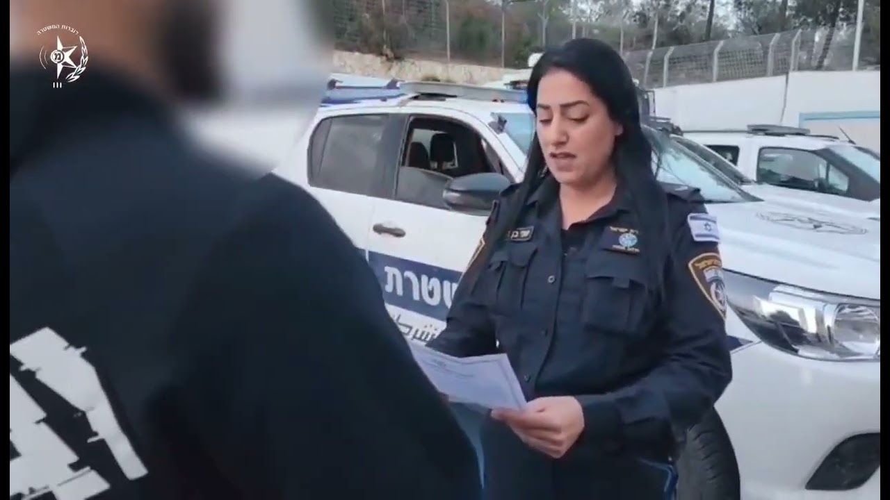 מפקד מחוז חוף, ניצב יחיאל בוהדנה, חתם על צווי סגירה ל- 3 בתי עסק ואתרי בנייה