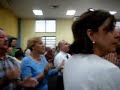 Ministerio de Adoración y Alabanza de la iglesia Evangélica Ministerio Sanador canta en reunión del viernes Santo.