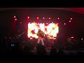 Vidéo Youtube - Le chanteur et guitariste de blues américain, Eddy the Chief Clearwater, a retrouvé samedi soir un public qui parlait encore de lui des années après son passage dans la Baie-des-Chaleurs.