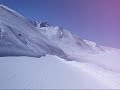 le t�l�ph�rique de l'aiguille rouge aux arcs 2000 � �t� construit par les suisses en 1981.capacit�e 71 places .vitesse 10m/s.d�nivel� 600 metres .gare d'arriv�e 3226 metres .2 cables porteurs par cabine de 45 mm .c'est une pur merveille de technologie