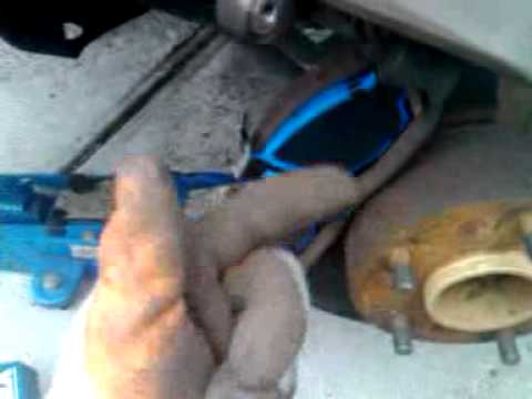 how to change oil in vx commodore