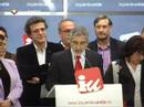 Llamazares anuncia su dimisi�n