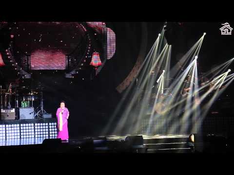 กมลา สุโกศล - 13 BoydKo Family Christmas Together Concert 2013 กมลา สุโกศล - Live and Learn...