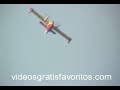 Avionetas apagando incendio