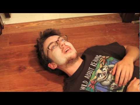 huff - awkwardviolence.com Hey, no more lazy Sundays! All you need is a 97 cent can of spray paint and the bag it came in! You probably have some in the basement! Y...