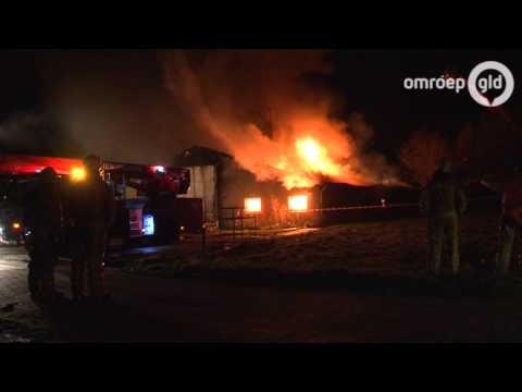 Grote brand loods Graafseweg Wijchen