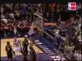 Sean Williams with the huge dunk!