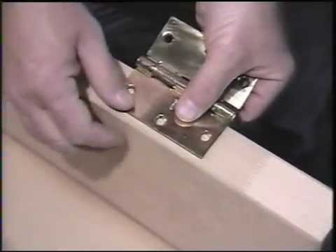 how to put hinges on a door