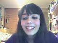 Deben de haber un montón de video respuestas hacia esta chica en youtube y claro... la mia no iba a faltar. Dejo bien claro un par de cosas, es que dice muchas cosas la niña esta sin sentido. siento que mi respuesta no sea mostrando mi cara, es que no quiero que os saltase el antivirus XD aparte de que mi voz no es que mole mucho tampoco. En cuanto a lo del final, he puesto ese video para que sepa bien como a lo que ella denomina 