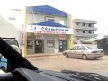 Haie Vive, Cotonou