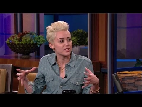 MYLIE CYRUS CAMELTOE