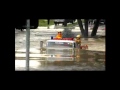 Μπορεί ένα πυροσβεστικό να περάσει μέσα από πλημμυρισμένο δρόμο;