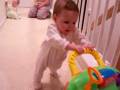 videos de Natalya walking with Push Toy