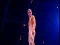 final act from quidam. very exiting act.
watch it!