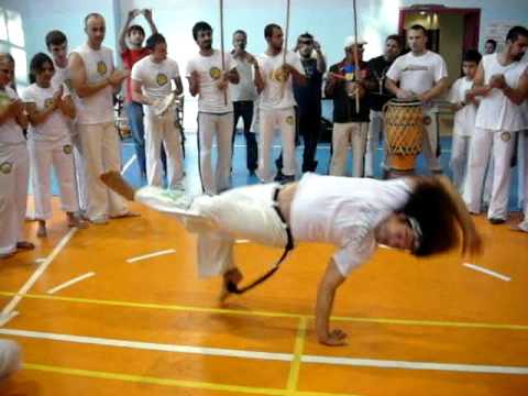 Mestre Kim - Axe Capoeira Turkey Batizado 2009 - Part 1