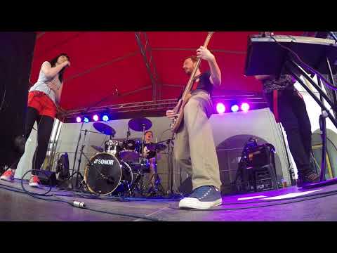 Majvely - Majvely - Florentská romance (živě na Rock@FIT 2018)