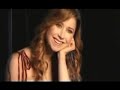 Self-made music video of Hayley Westenra's song Wiegenlied. Footage of Both Sides Now was adapted.Lyrics in GermanSchlafe, mein Prinzchen, schlaf ein,es ruhn Schäfchen und Vögelein.Gärten und Wiesen verstummt,auch nicht ein Bienchen mehr summt.Luna mit silbernem ScheinGucket zum Fenster herein;schlafe beim silbernen Schein!Schlafe, mein Prinzchen, schlaf ein!Schlaf ein, schlaf ein!
