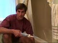 Applying Caulk around a Bathtub Applying Caulk around a Bathtub