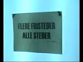 Bus-Reklamer for fristeder i ÅrhusI nat d. 2/3 har 20 aktivister taget reklamer ned fra byens busskure og hængt plakater op til støtte for ungdomshuset.120 reklamer blev erstattet af budskabet: Flere fristeder - også i Århus.- I resten af Europa ved politikerne, at ungdomshuse er en vigtig ressource for ungdommens og byens liv. Men i Danmark bliver kreative unge midt på gaden. I Århus har unge flere gange spurgt kommunen om et ungdomshus, men hver gang har de fået et stejlt nej fra byråds-politikerne, siger Maja, der er talsmand for gruppen.Vi vil fortsætte med at lave aktioner for flere fristeder, og opfordrer alle til at hjælpe til med at råbe politikerne op
