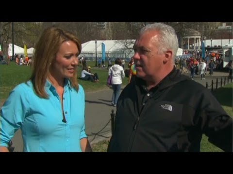 crowds - Boston Globe columnist Kevin Cullen talks to Brooke Baldwin about this year's large and celebratory Boston Marathon.