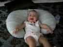 Isabella dando Bye Bye!!