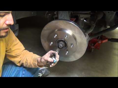 how to bleed brakes on a 2006 nissan xterra