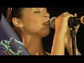 concert castres - 14/09/2007
www.aurelie-konate.com